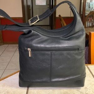 👛 WILSONS LEATHER SHOULDER BAG